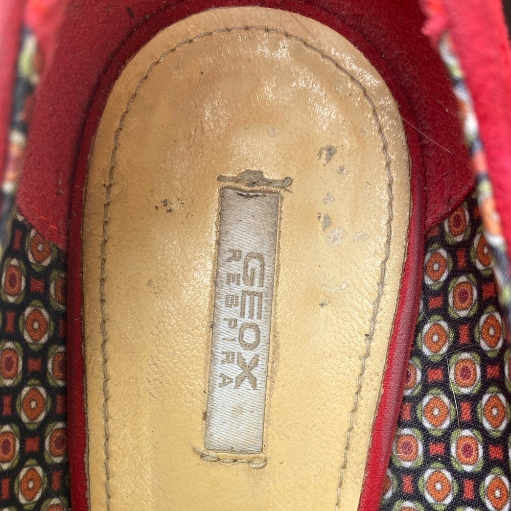Geox Red Suede Heeled Loafers Size EU 39 - Picture 10 of 13